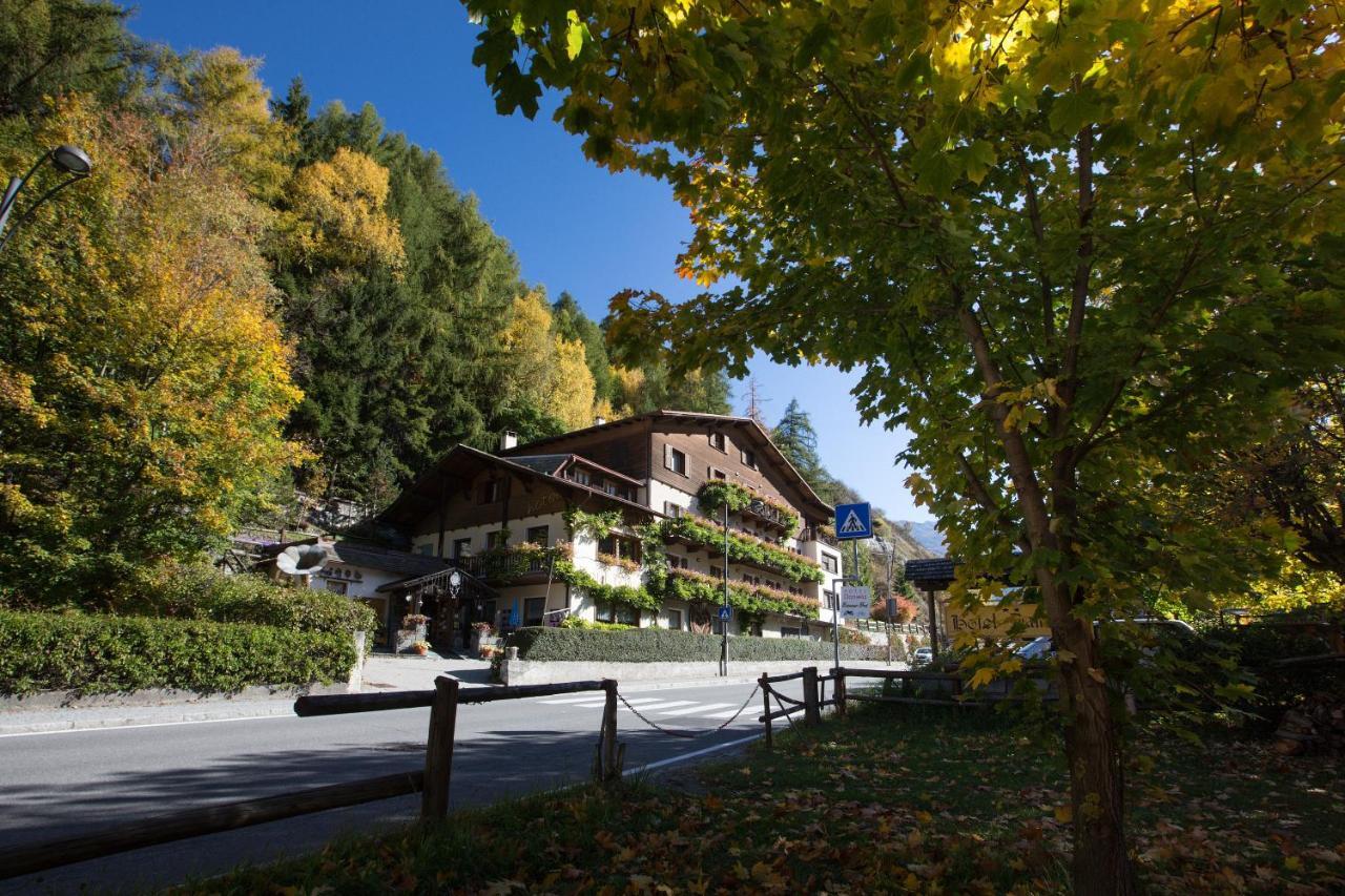 Hotel Daniela Bormio Exterior photo