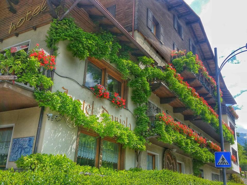 Hotel Daniela Bormio Exterior photo