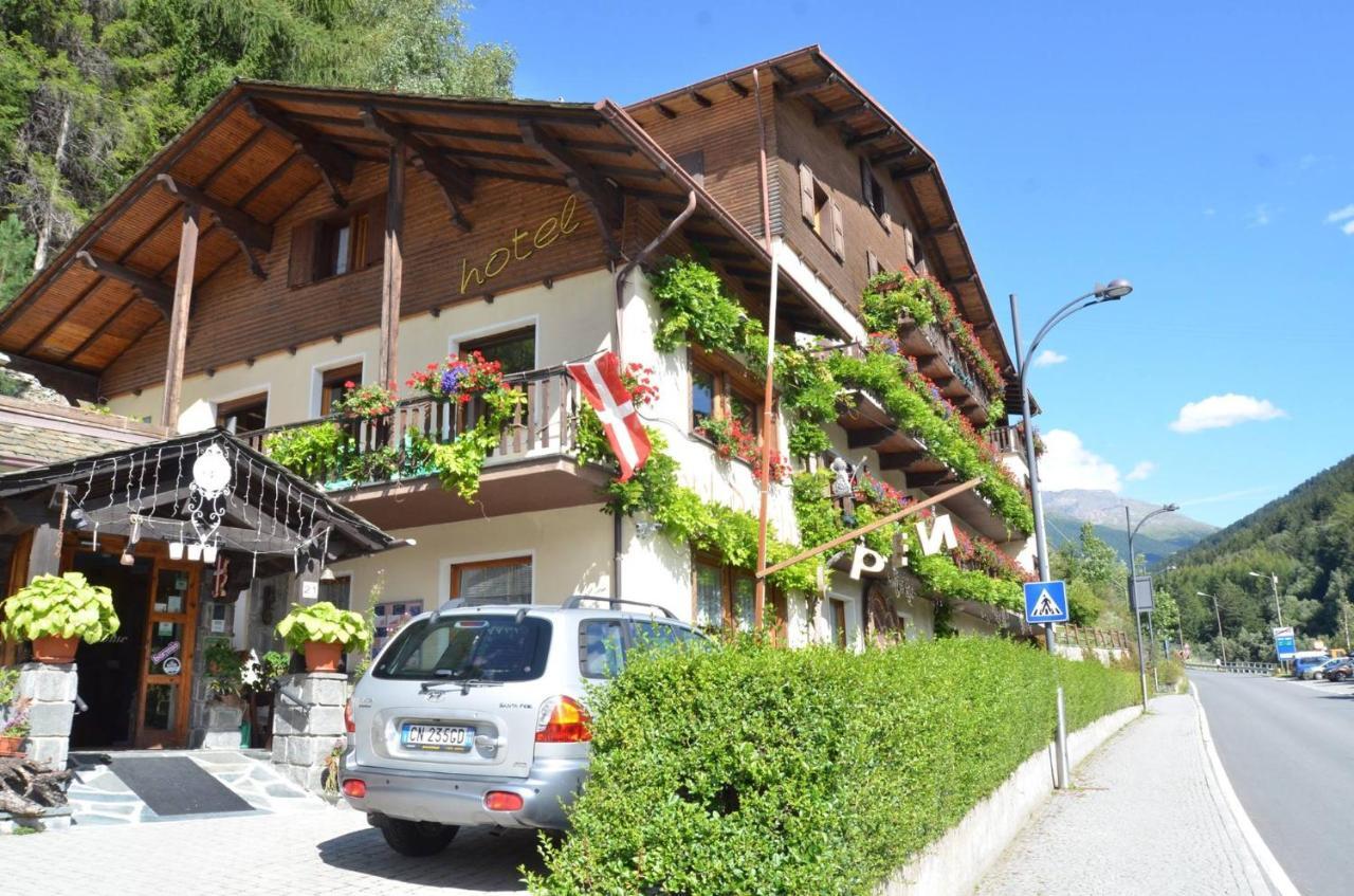 Hotel Daniela Bormio Exterior photo